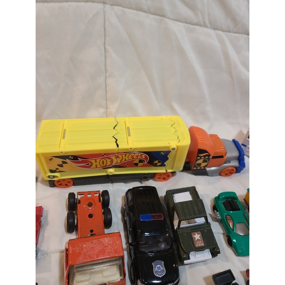Assorted Car Lot - Picture 3 of 12